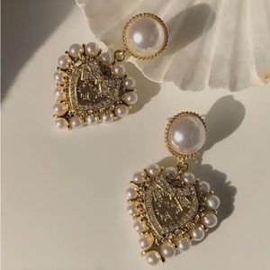 New vintage baroque heart earrings